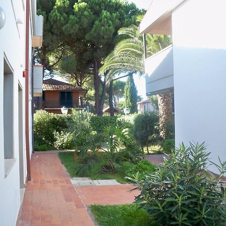 Rta Airone Aparthotel Orbetello Buitenkant foto
